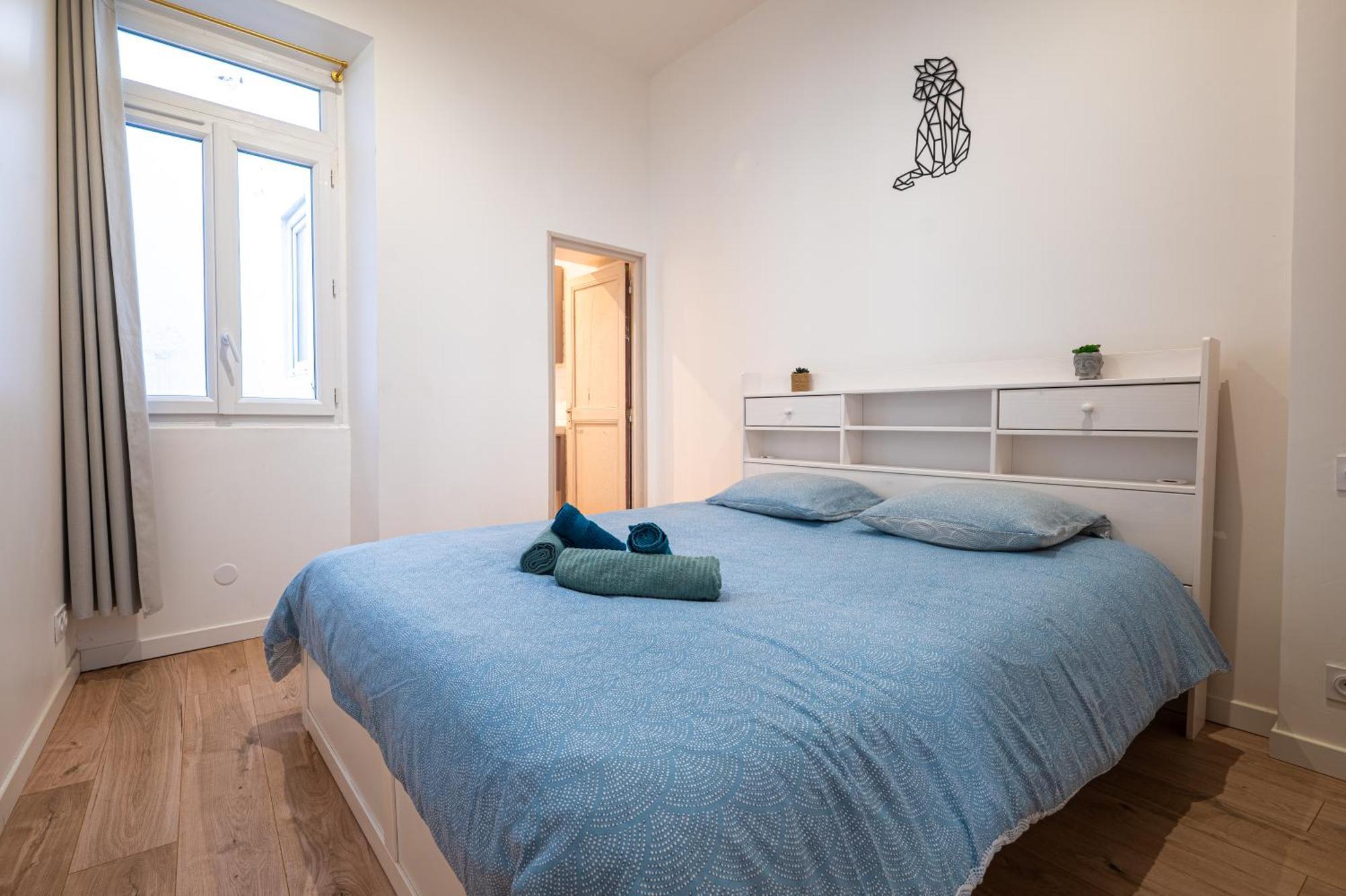 Les Du Castillet Apartment