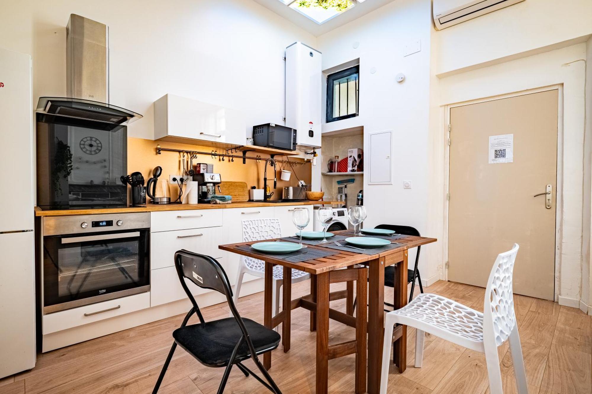 Les Du Castillet Apartment *